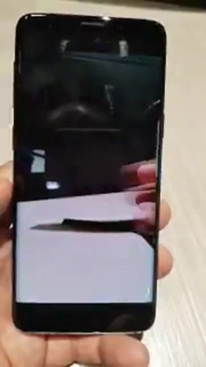 Probando el ultra slow motion de la cámara del Galaxy S9