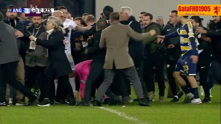 Faruk Koca, presidente de Ankaragucu, le pegó al árbitro del partido