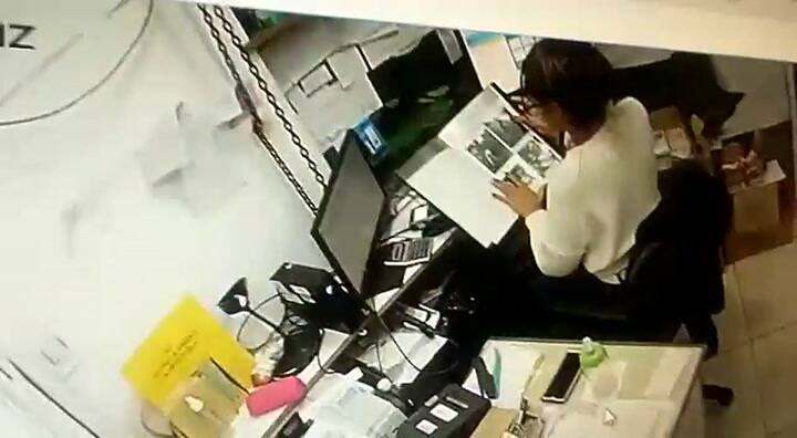 Robo a la cajera de un local de cobro de servicios en Virrey del Pino, La Matanza
