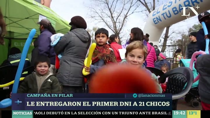 Entregaron DNI a 21 chicos que no tenían ni partida de nacimiento