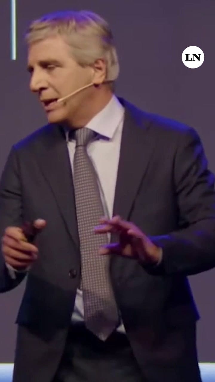 "Toto" Caputo se refirió a su "hermandad" con el Presidente y apuntó contra los "especuladores"