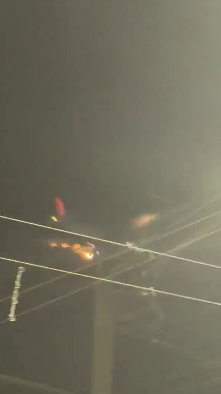 Havia 288 pessoas no avião