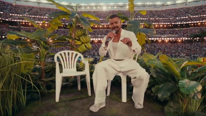 NFL On X RICKY MARTIN IN THE HOUSE #AppleMusicHalftime Https T.co AwIdEV0f7c X