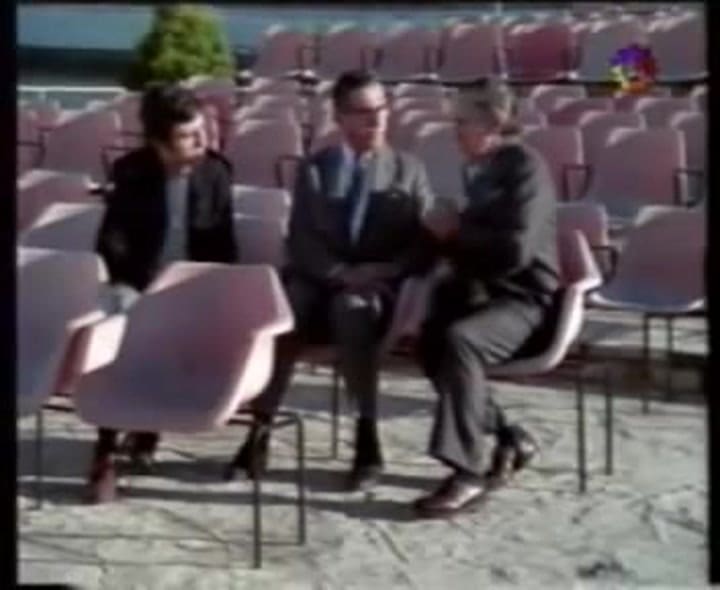 Alberto J. Armando explica características del nuevo estadio de Boca en el filme Paula contra la mitad más uno, de Néstor Paternostro