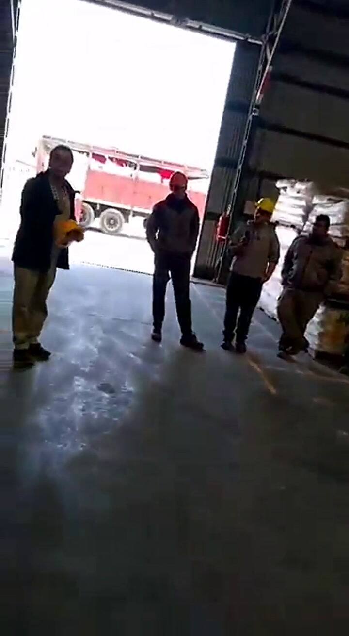 La charla de un profesional del agro con los empleados por las elecciones - Fuente: Twitter