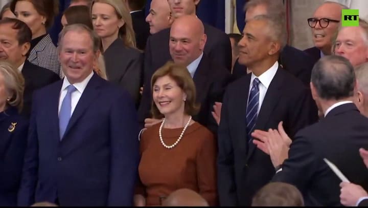 Obama y Bush, juntos en la asunción de Trump