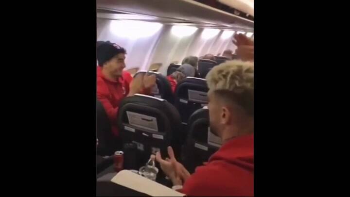 La intimidad de los jugadores del Milan a puro flamenco