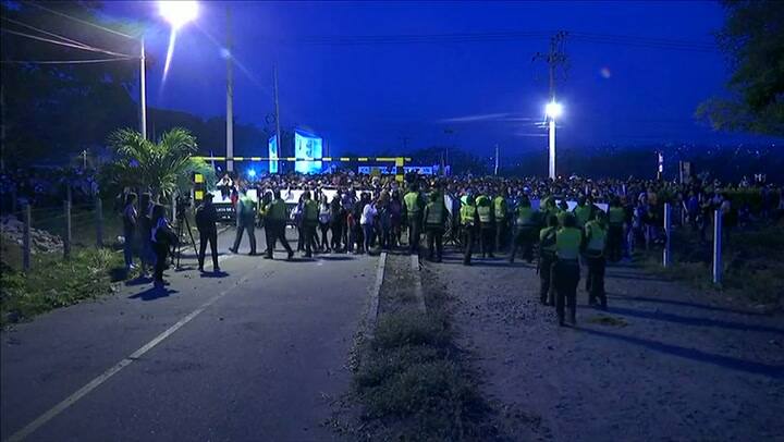 Multitudes llegan al 'Venezuela Aid Live' concert en Cucuta - Fuente: Reuters