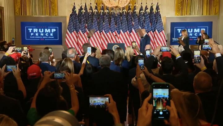 Trump anunció que irá a la Corte para frenar el recuento y Biden se muestra optimista a la espera de