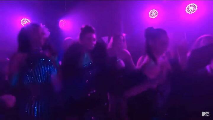 La presentación de Rod Stewart y DNCE en los MTV VMA 2017