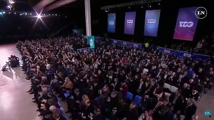 Alberto Fernandez en el acto de 100 años de YPF