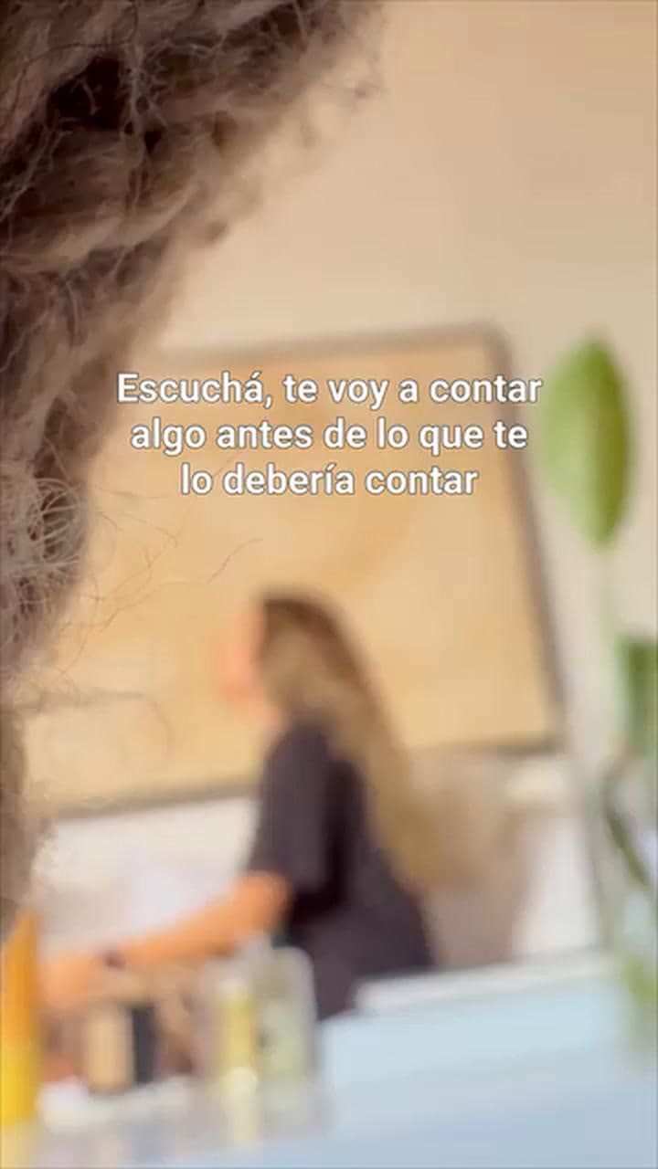 Así reaccionó Momo al enterarse que tendría un hermano