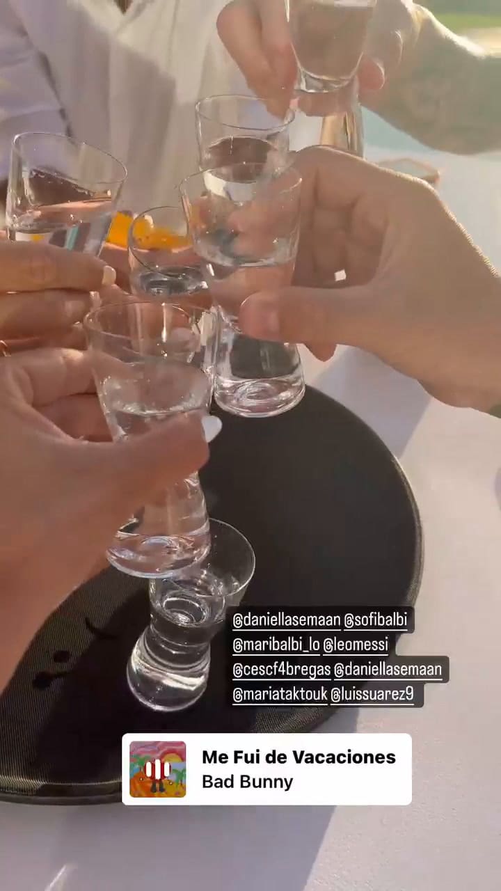 El festejo de Lionel Messi por su cumpleaños número 35