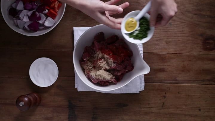 Brochettes de paleta especiadas