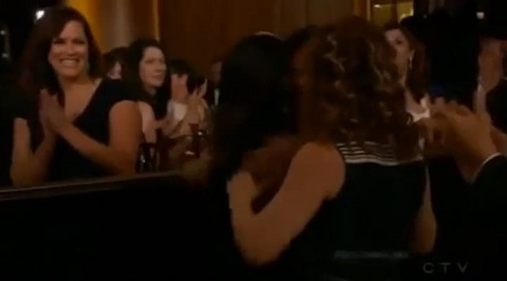 Gina Rodriguez gana el Globo de Oro por Jane the Virgin - Fuente: YouTube