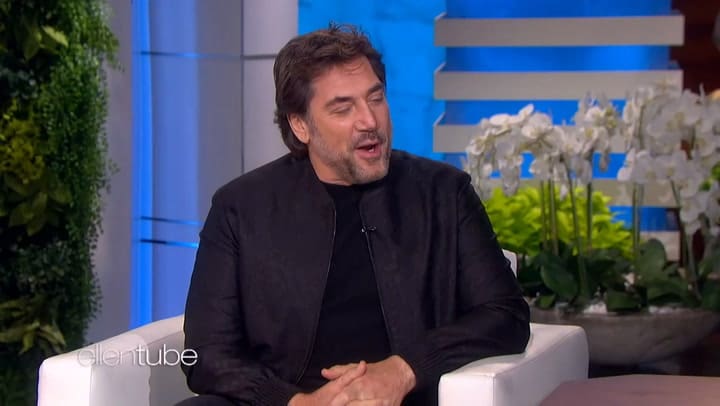Javier Bardem reveló que fue stripper por un día y bailó frente a su madre