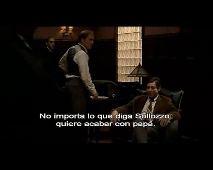 Michael sucumbe a las imposiciones familiares en El Padrino - Fuente: YouTube