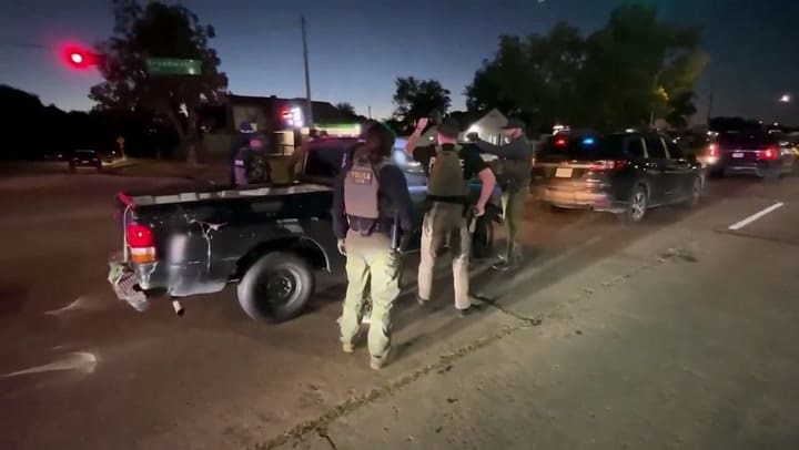 Así fue el operativo del ICE en Houston en el que detuvieron 120 personas