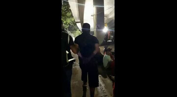 Así detenían a Caverna Godoy