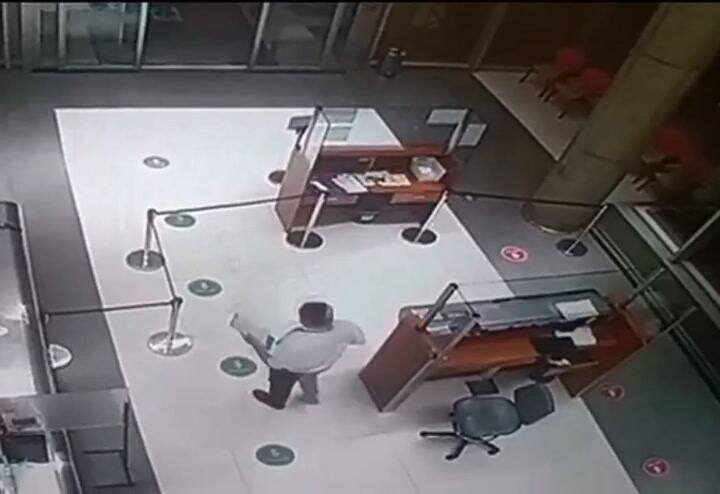 Misterio en la recepción del Sanatorio Finochietto