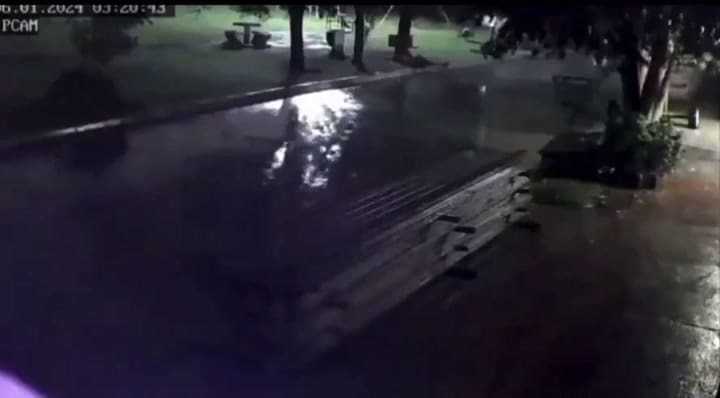 Un rayo en San Luis alcanzó a un joven: está vivo de milagro