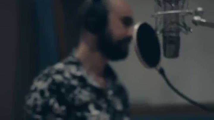 Alejandro Lerner e importantes artistas le rinden tributo a Todo a pulmón - Fuente: YouTube