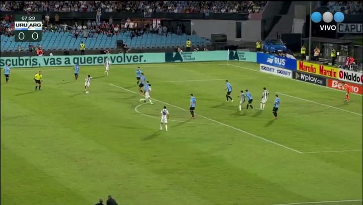 El golazo de Thiago Almada a Uruguay