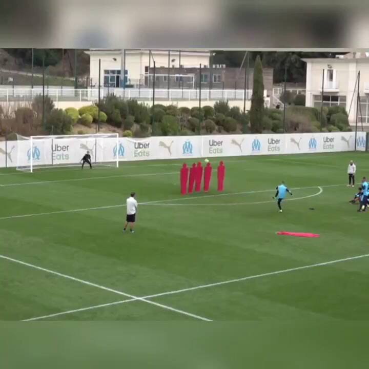 Así gritó Benedetto el nombre de Riquelme