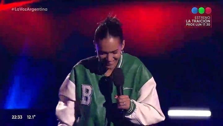 "Abuela, la, la la", así alentó el jurado de La Voz a un familiar de una participante