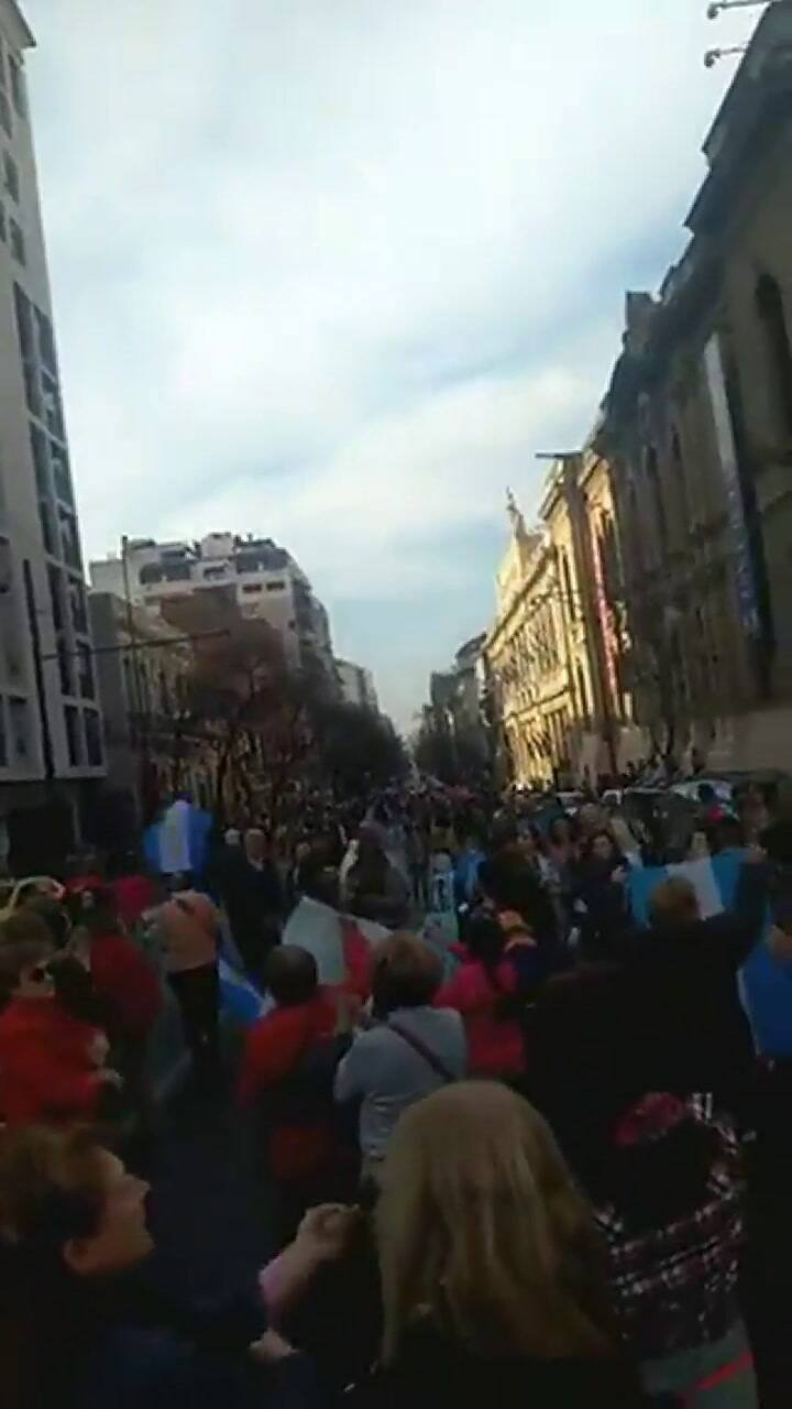 Patio Olmos en Córdoba se esta llenando de gente. Fuente: Twitter