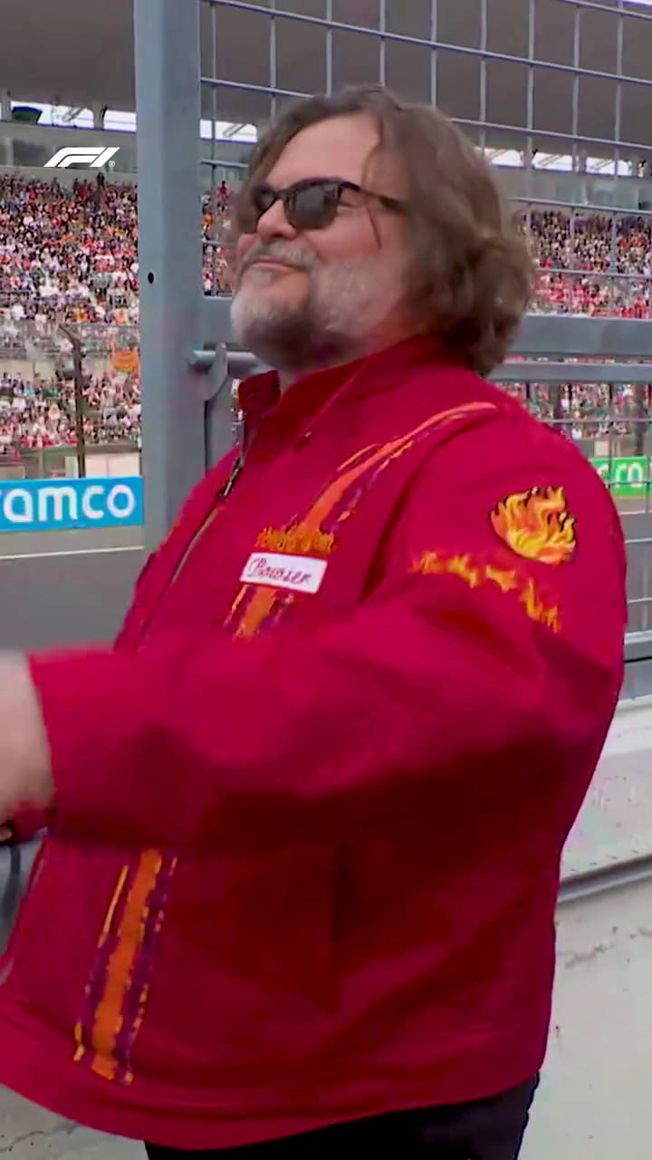Jack Black participa do Grande Prêmio do Japão