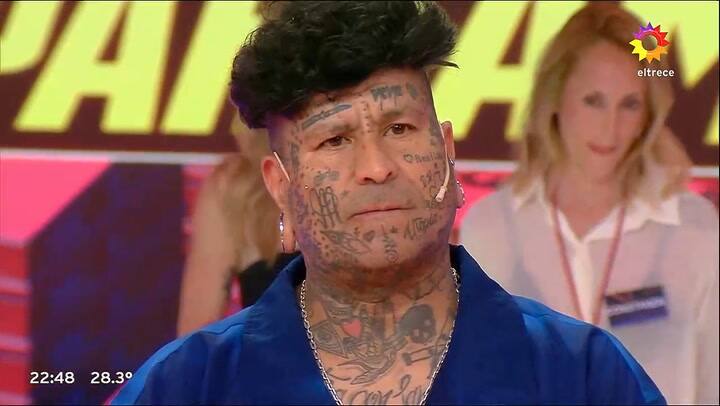 El participante de Los 8 escalones emociono a todos con su historia