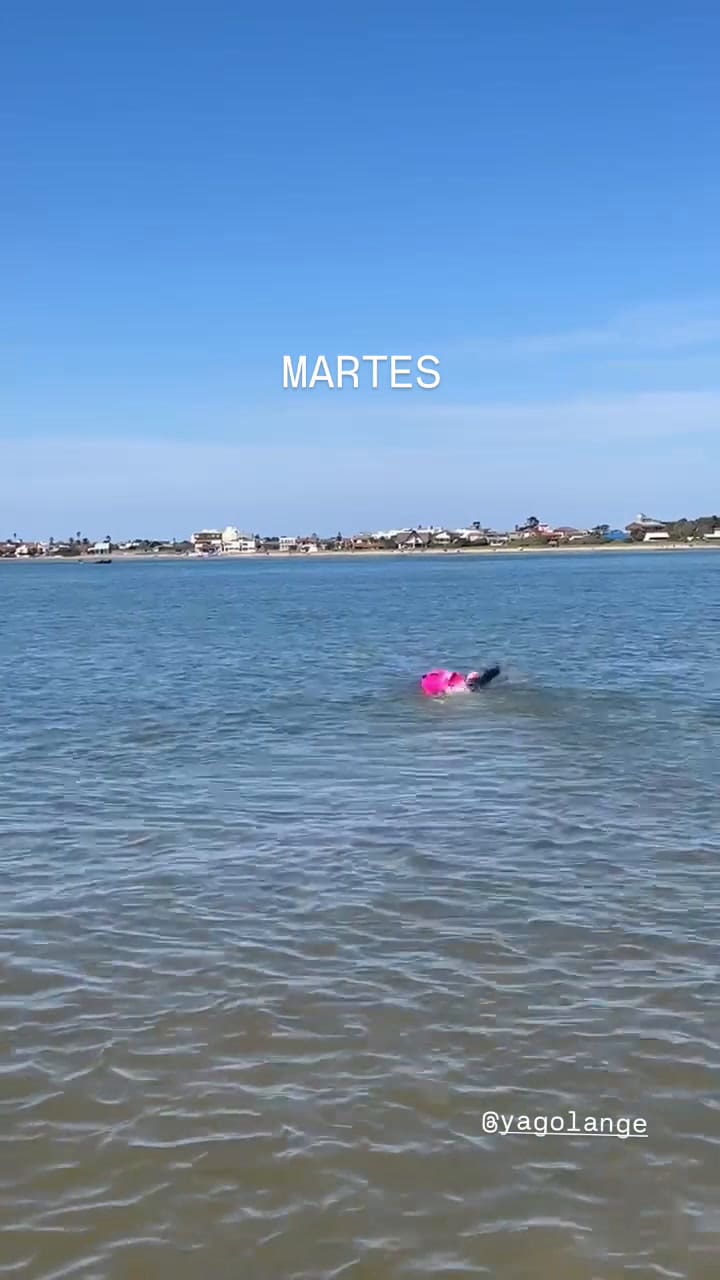 Las vacaciones de Juana Viale en el mar