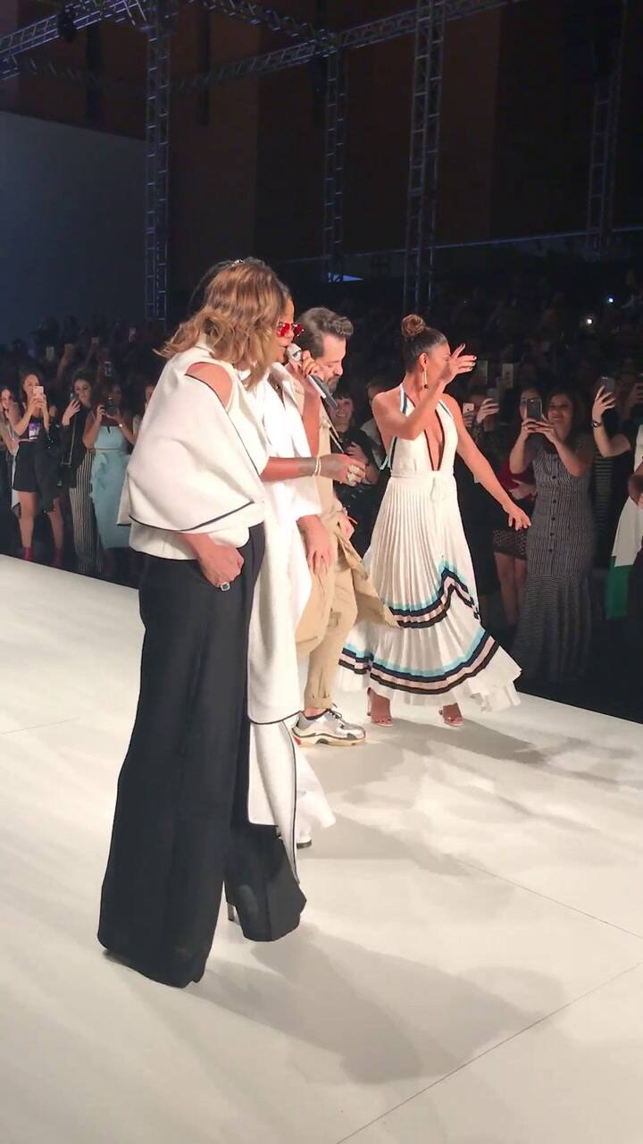 Cierre de Minastrend con Ludmila y Juliana Paes en la pasarela de Skazi