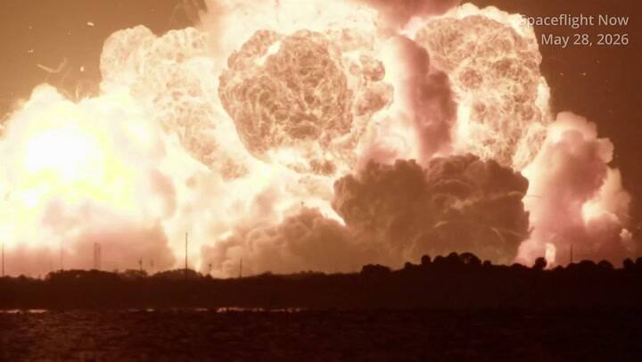 Otro ángulo de la impactante explosión del cohete New Glenn de Blue Origin