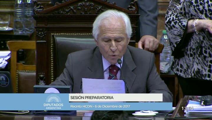 Así juró Elisa Carrió como diputada