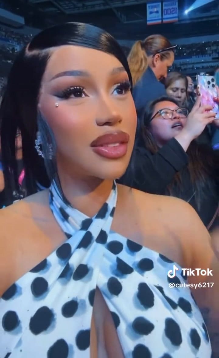 Cardi B canta en español canciones de Ana Gabriel