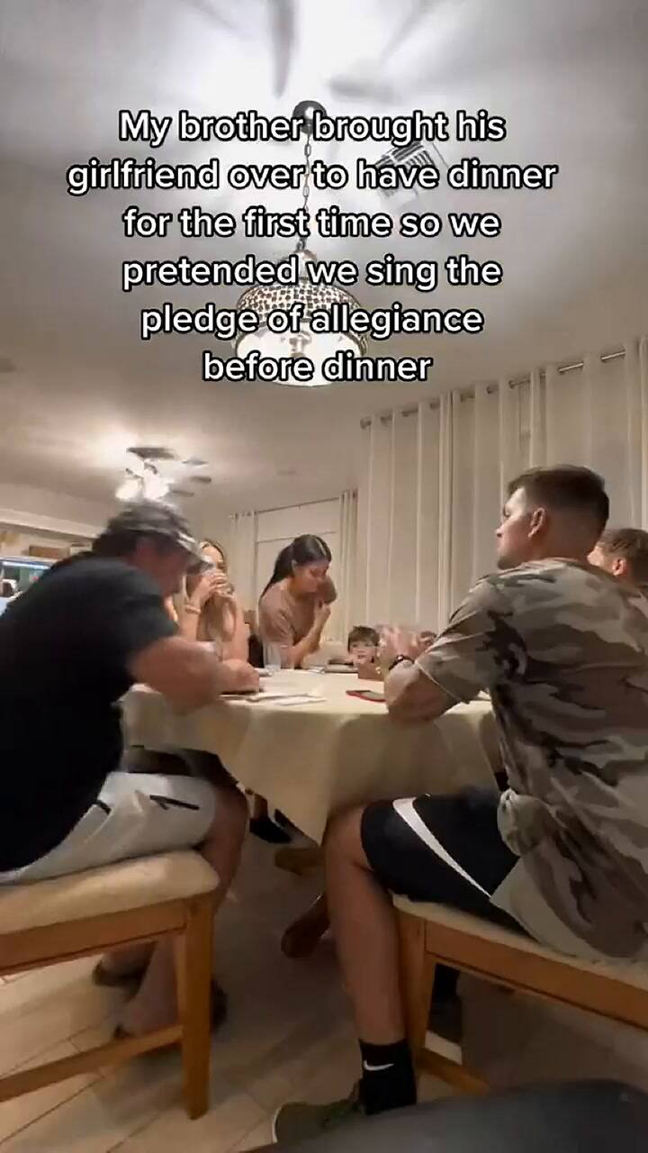 La mujer no podía creer que la familia de su novio hiciera este ritual antes de la cena