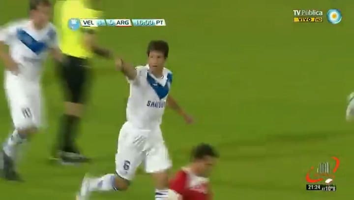 Gol de Sebastián Domínguez con la camiseta de Vélez