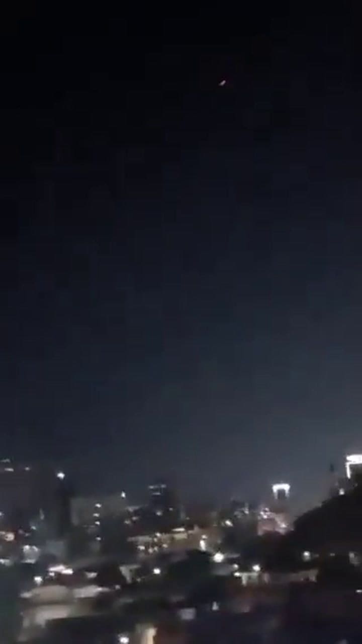 Algunos de los disparos serían de armamento anti aéreo