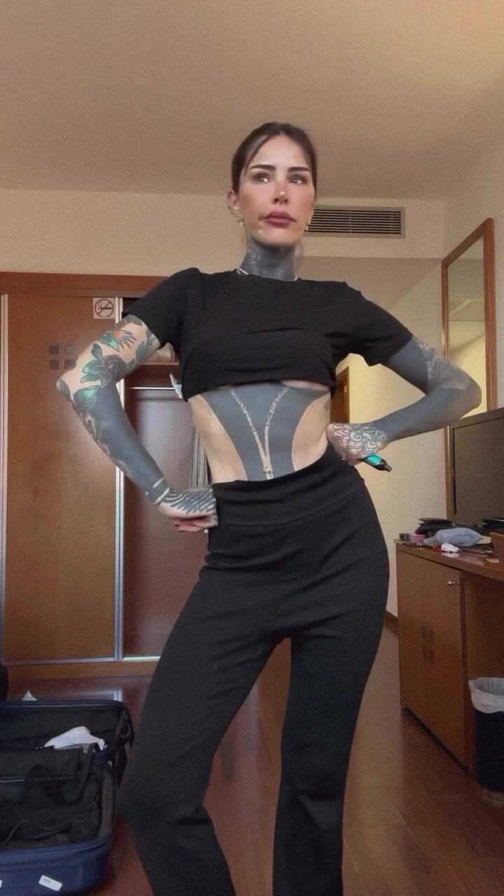 Cande Tinelli publicó un video que generó revuelo en redes sociales