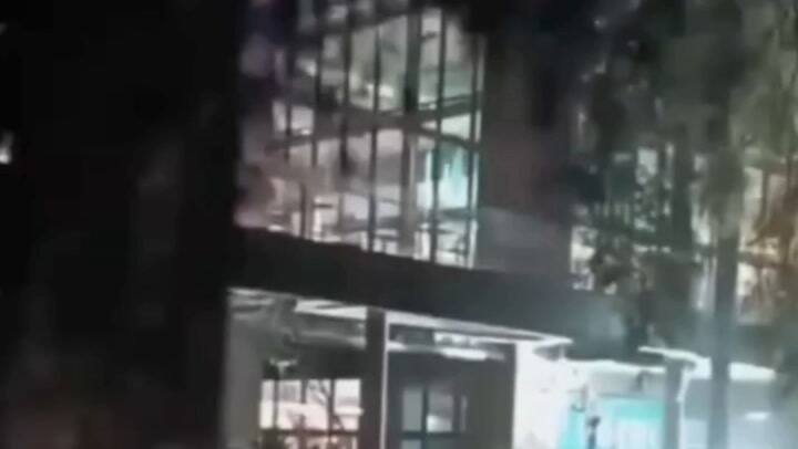 Este domingo por la noche: se derrumbó parte del techo de un reconocido shopping