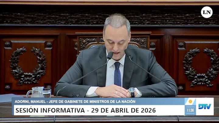 Adorni fue ovacionado por diputados oficialistas cuando habló sobre los piquetes.mp4