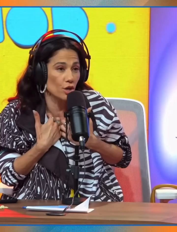 Delfina en su programa en la Tv Pública