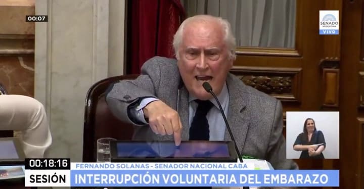 Pino Solanas, sobre el aborto: '¡Bravo, chicas! Han levantado el honor y la dignidad de las mujeres