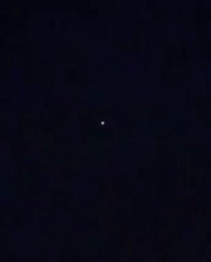 Los pasajeros de un vuelo de Aerolíneas filmaron un supuesto ovni durante el viaje