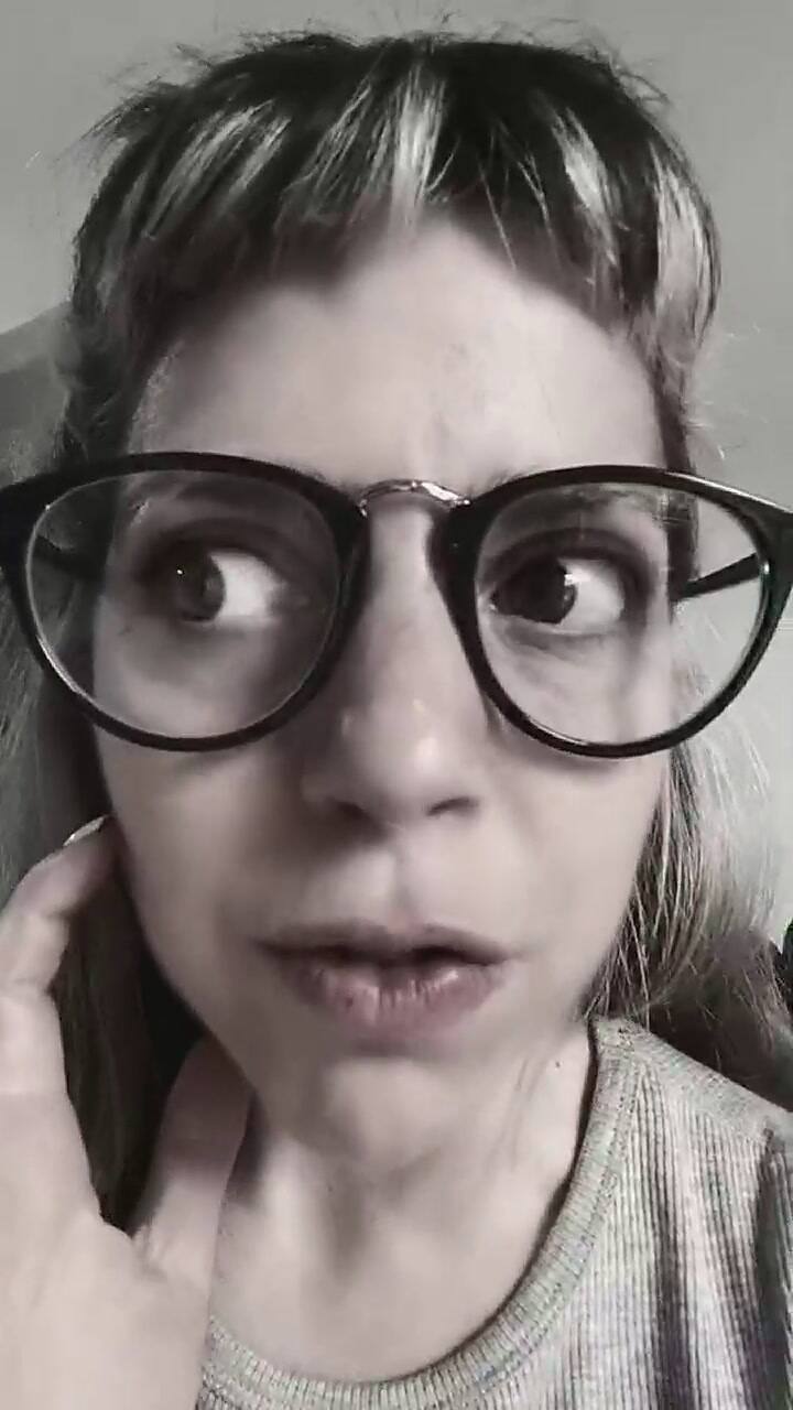 Juariu y los likes de los famosos que los deschavan