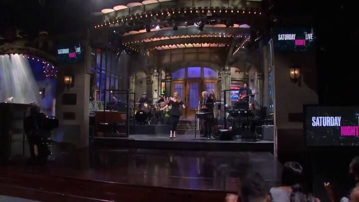 El monólogo de Adele en SNL