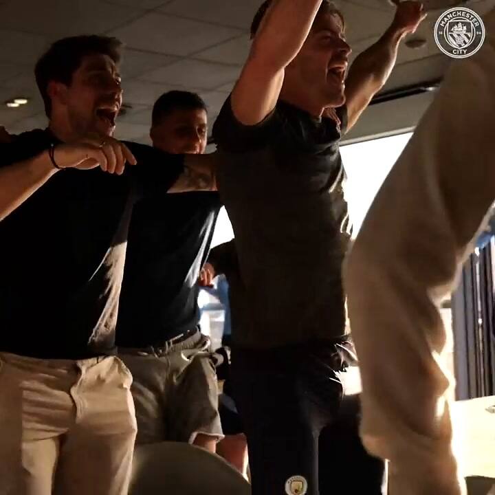 La reacción de los jugadores del Manchester City a la derrota del Arsenal