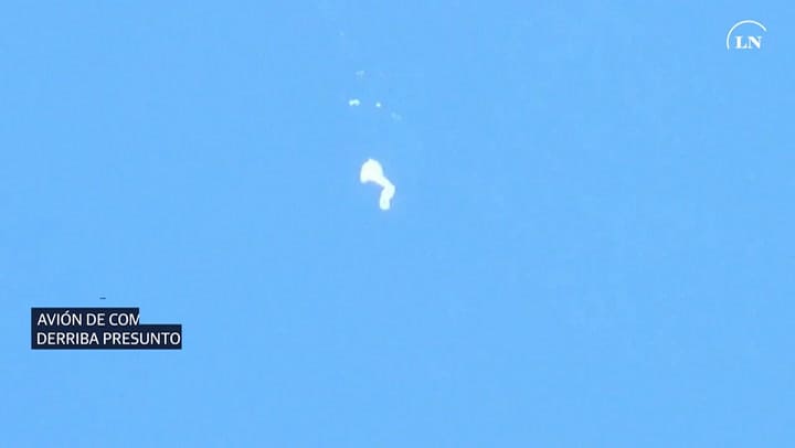 Avión de combate estadounidense derriba presunto globo espía chino